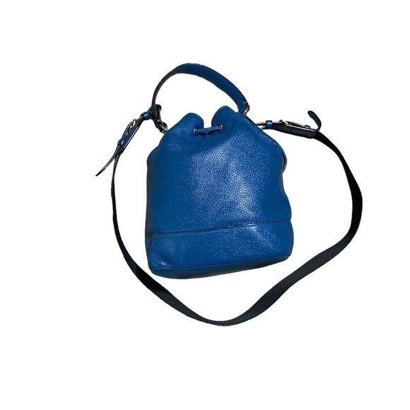 Coach Turquoise Jes Drawstring Horse & Carriage Bucket Bag 8 1/4Lx10Hx5W - Picture 5 of 11